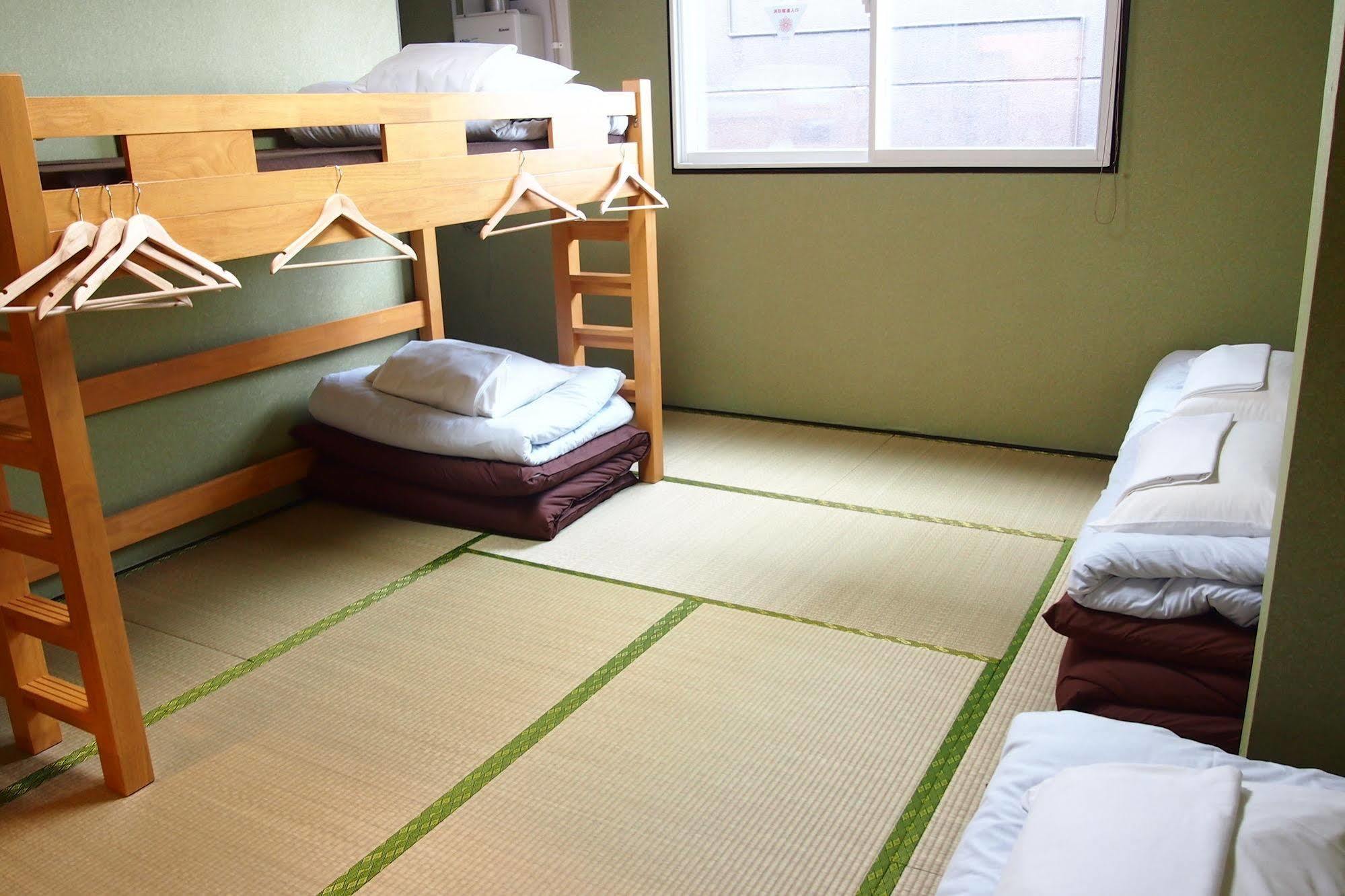 Khaosan Chitose Family Hostel Extérieur photo