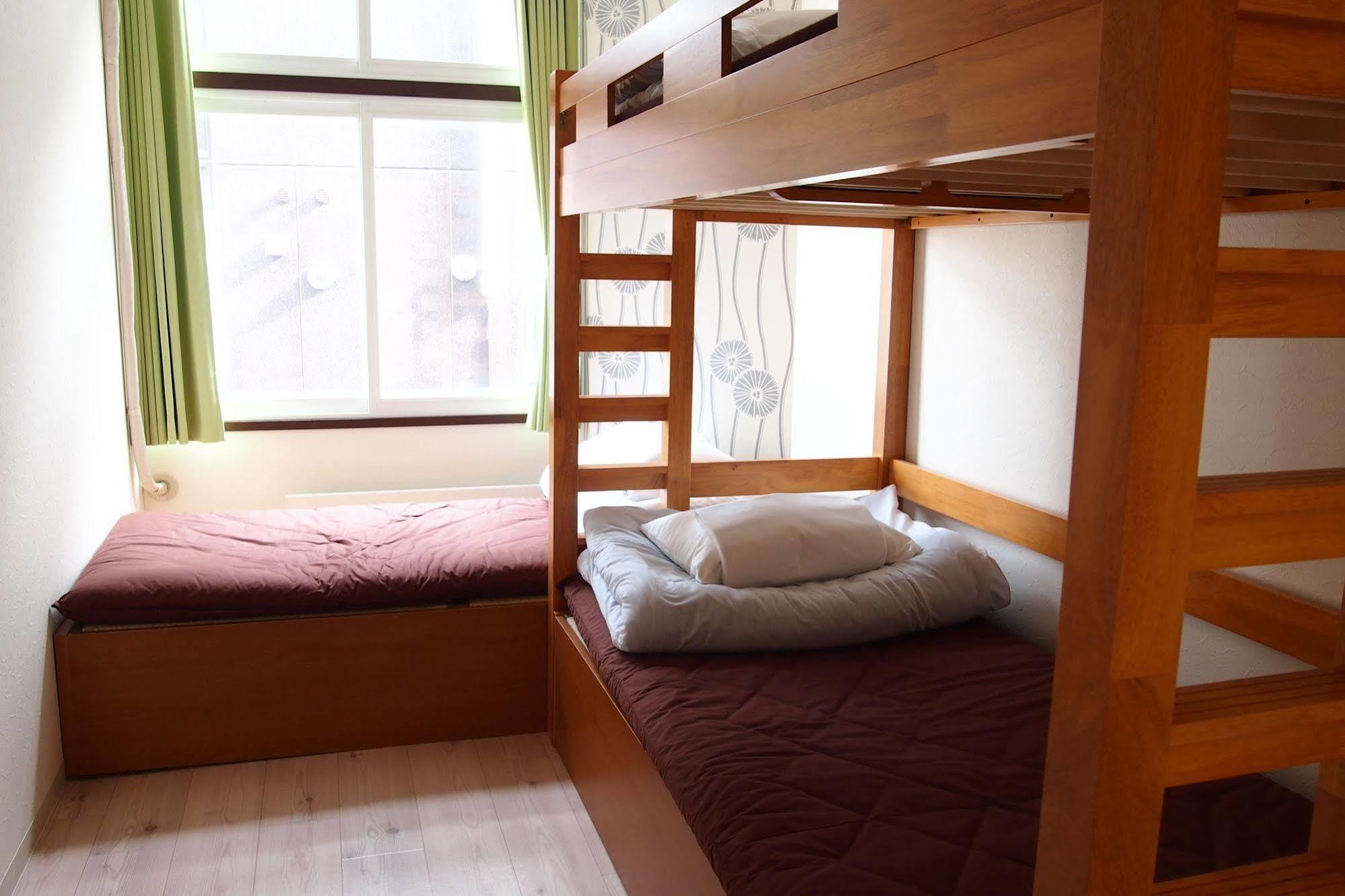 Khaosan Chitose Family Hostel Extérieur photo