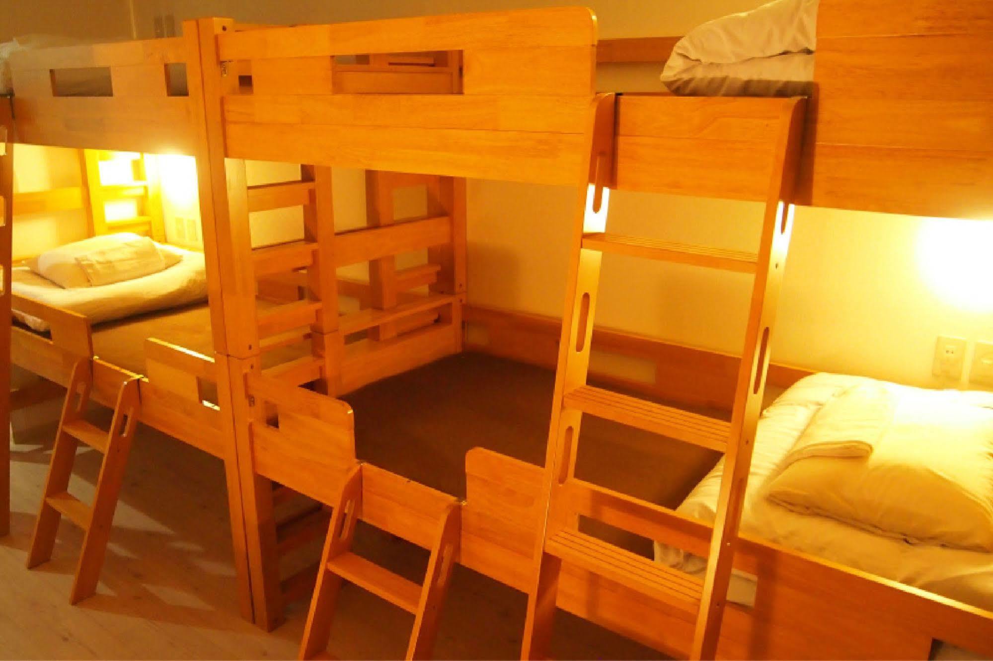 Khaosan Chitose Family Hostel Extérieur photo