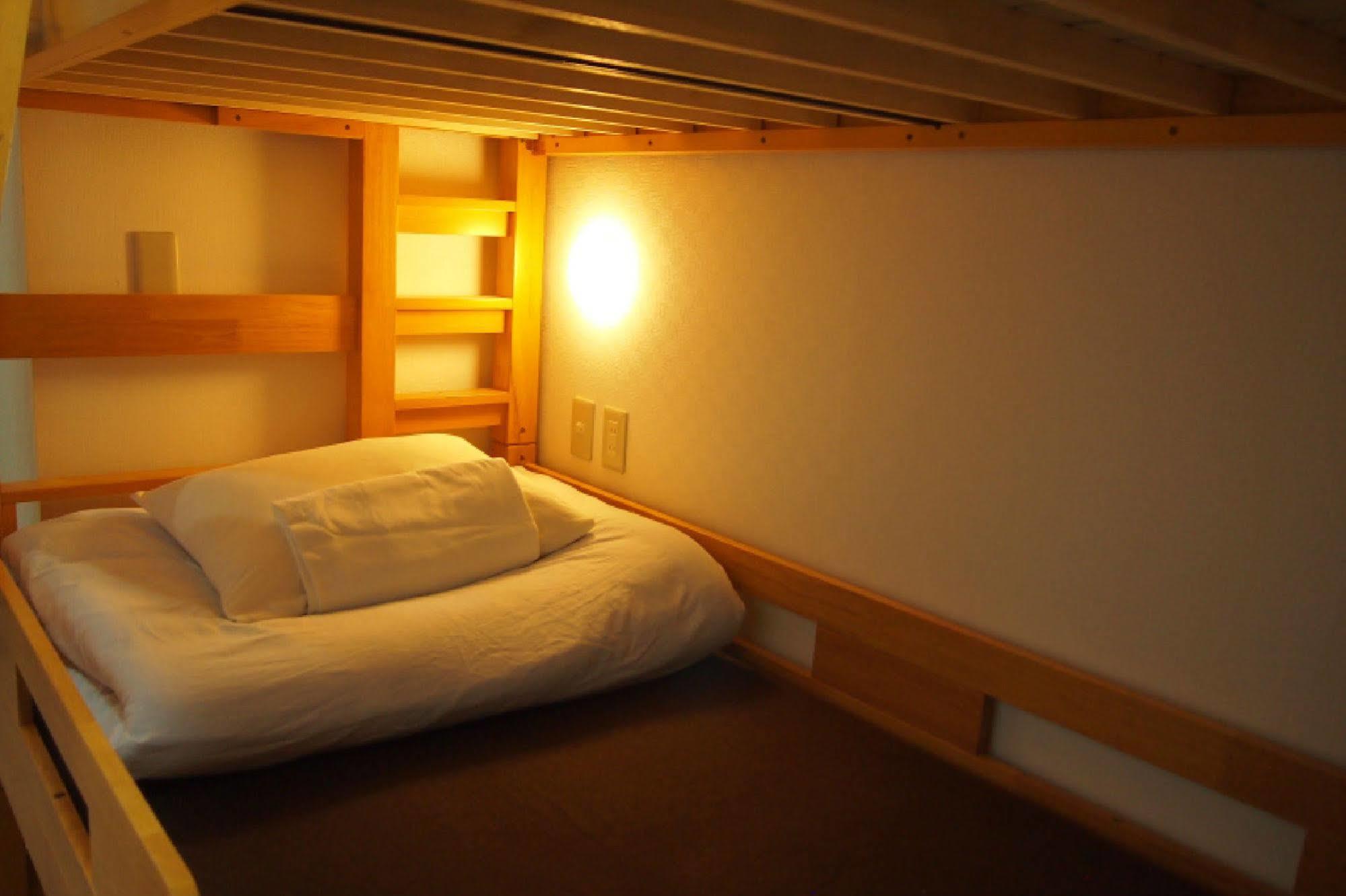 Khaosan Chitose Family Hostel Extérieur photo